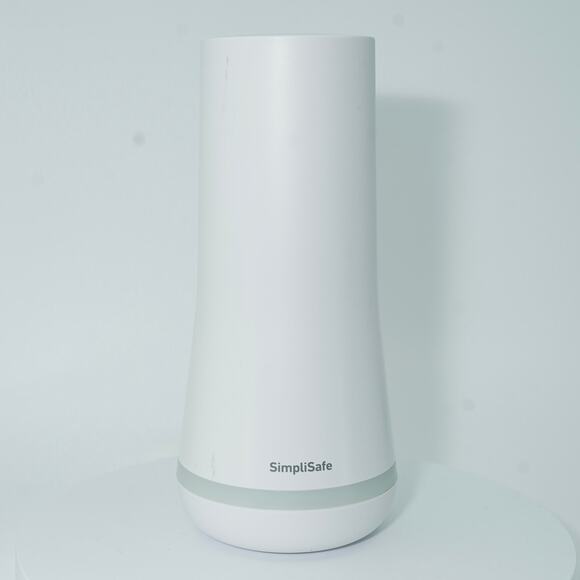 Copied - SimpliSafe BS3W Base Station (Gen 3) - Reliable Home Security Hub - Picture 1 of 2